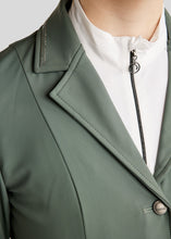 Montar MoPearl Competition Jacket w. Pintucks and Gun Metal Crystals