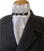 HHD Euro Style Stock Tie Lydia Black/Silver