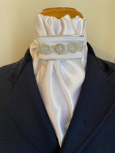 HHD White Satin Euro Stock Tie Jane in Silver