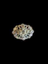 HHD Oval Rhinestone Flower Stock Pin