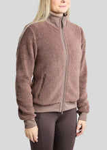 Montar MoEbba Q-Zip Teddy Pile Jacket with Golden Quartz Details FW 26